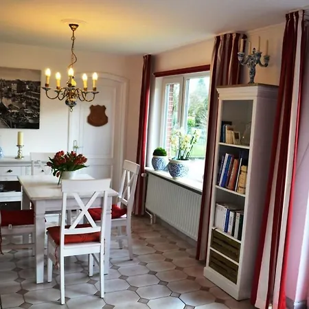 Haus Heidetraum Wyk auf Foehr